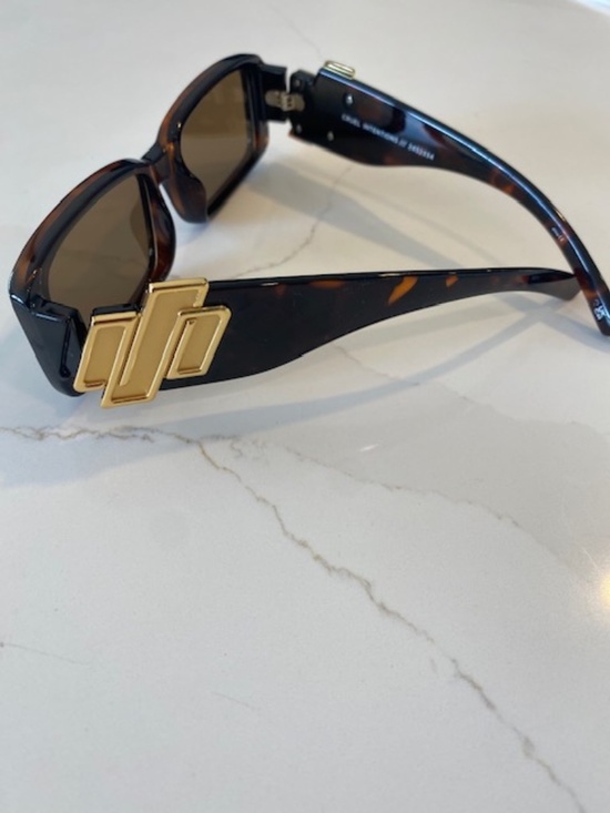 Le Specs Square Sunglasses NWOT